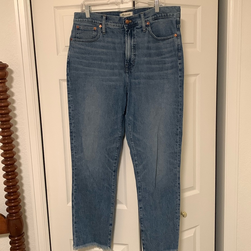 Madewell High-Rise Straight Jeans in Medium Blue Wash
